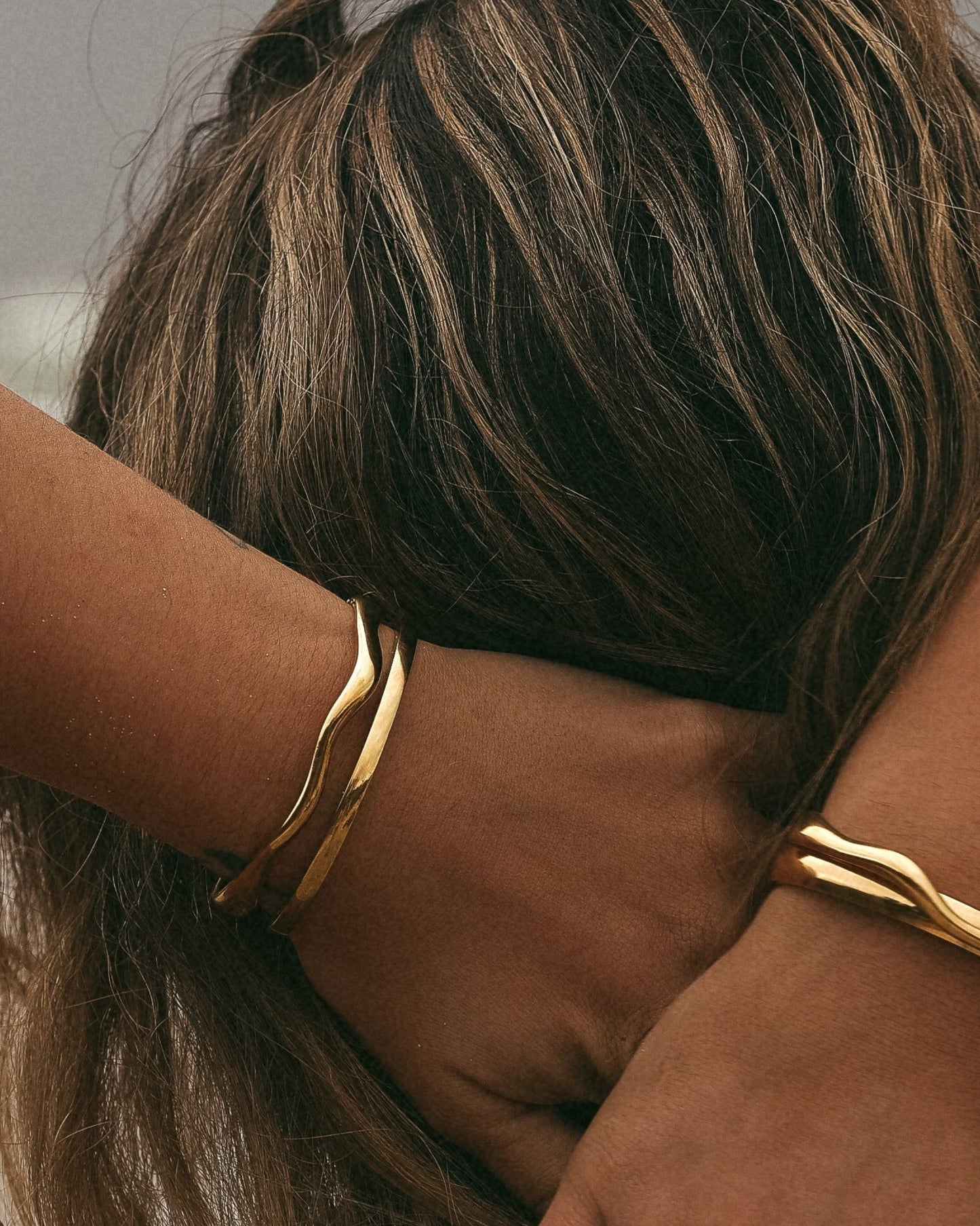 THIN BANGLE