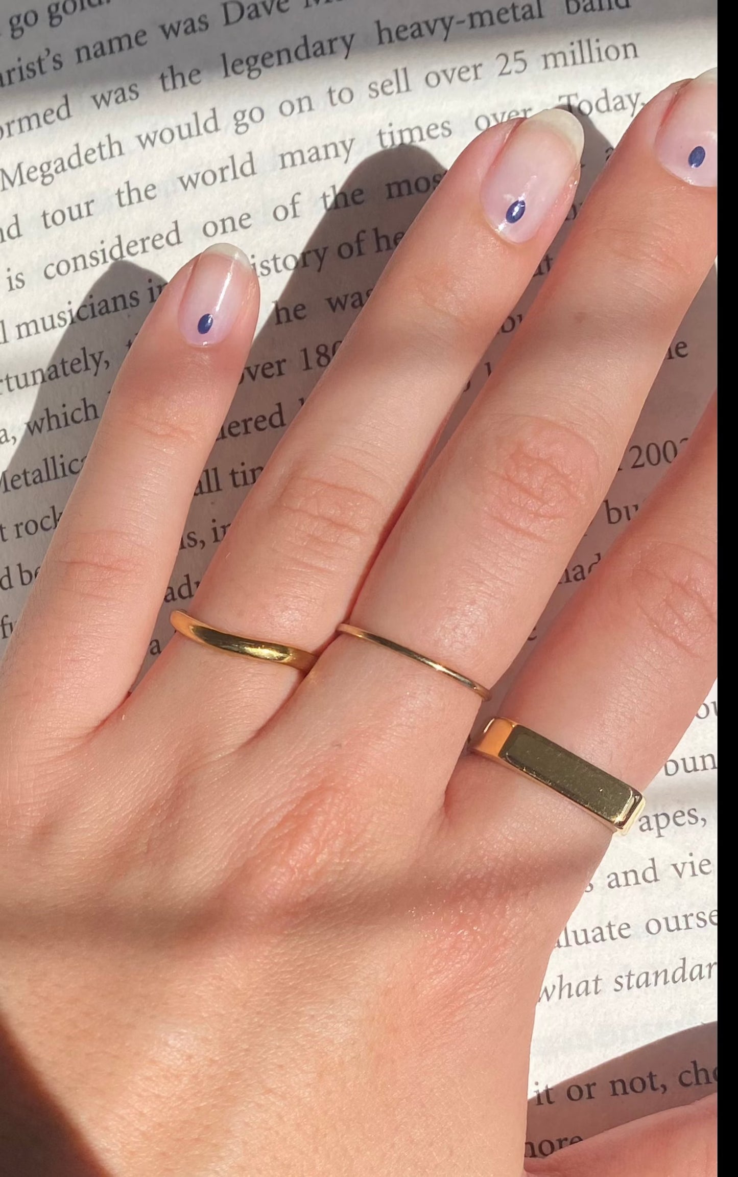 ELONGATED RECTANGLE RING