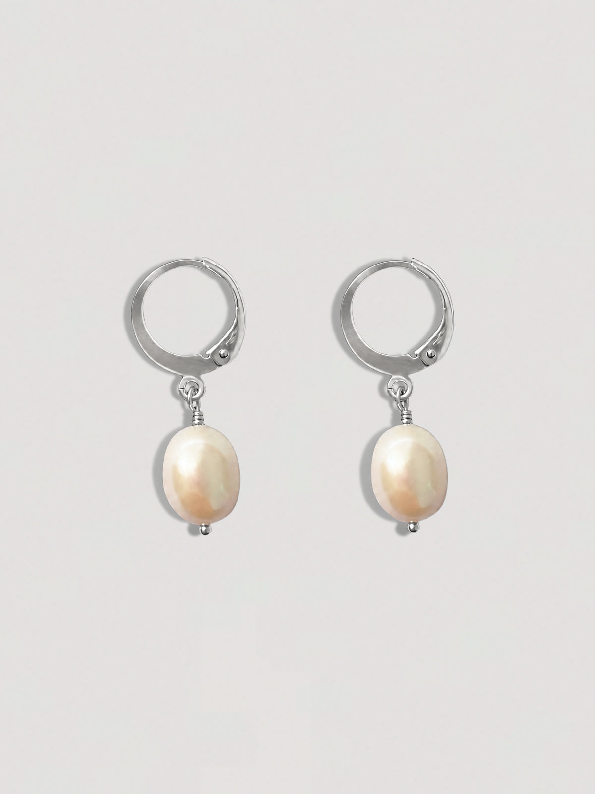 CLASSIC FRESHWATER PEARL EARRINGS SILVER - LARGE