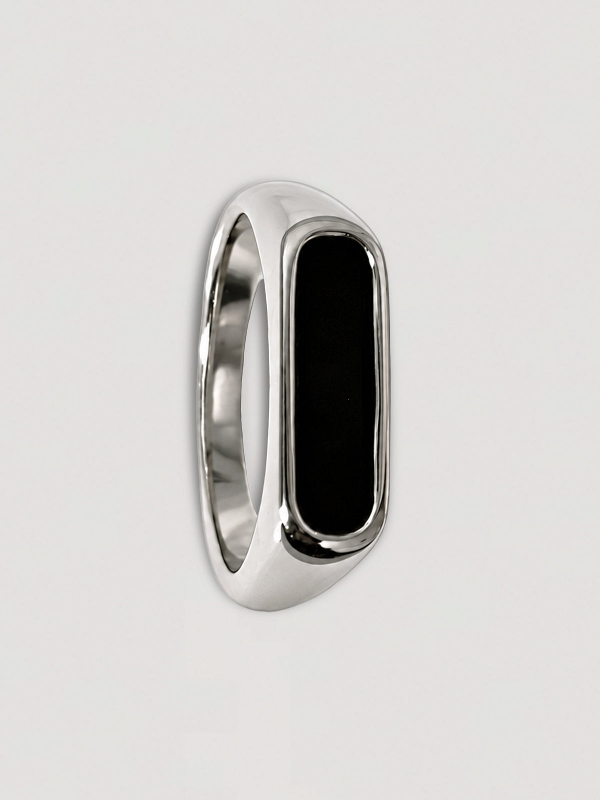 BLACK ELONGATED SIGNET RING - STAINLESS STEEL