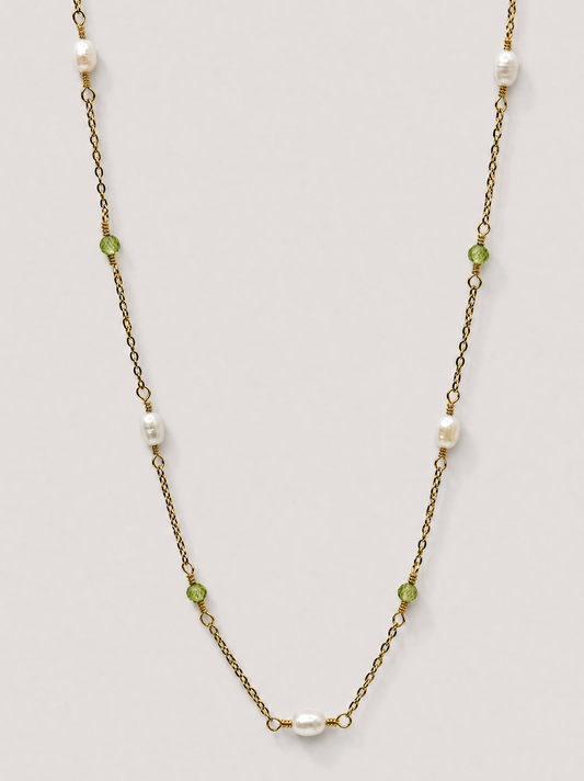 CASSIOPEIA NECKLACE -  PEARL & PERIDOT