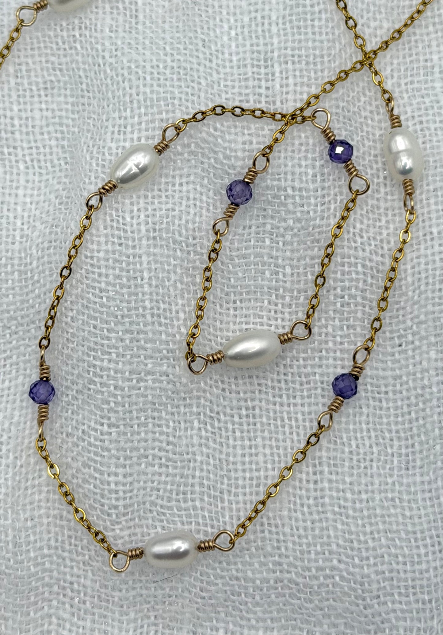 CASSIOPEIA NECKLACE - PEARL & PURPLE ZIRCON
