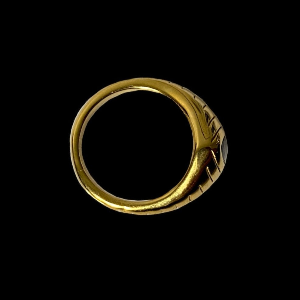 BLACK ZIRCONIA RING