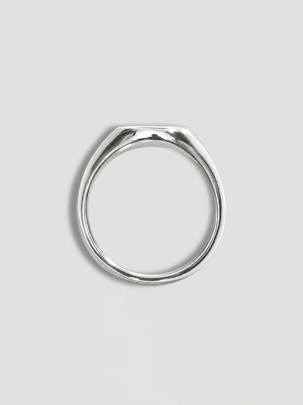 CIRCULAR SIGNET RING - STAINLESS STEEL