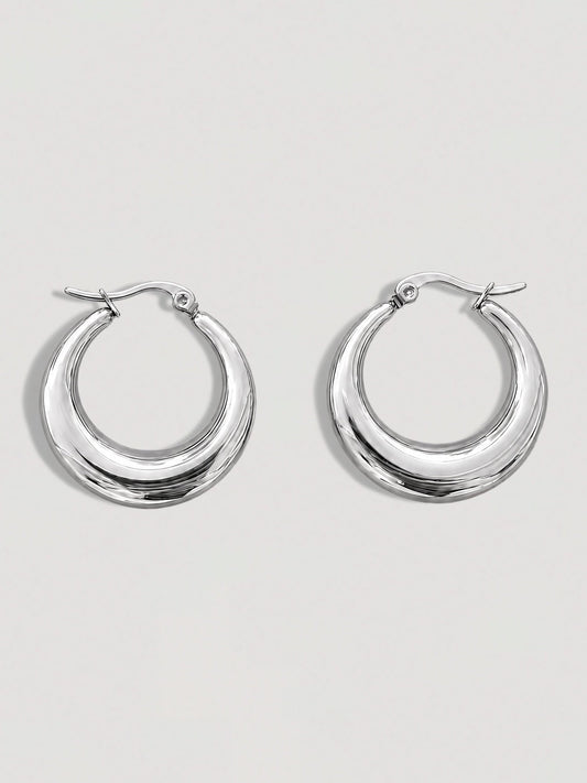STATEMENT SILVER HOOP EARRINGS