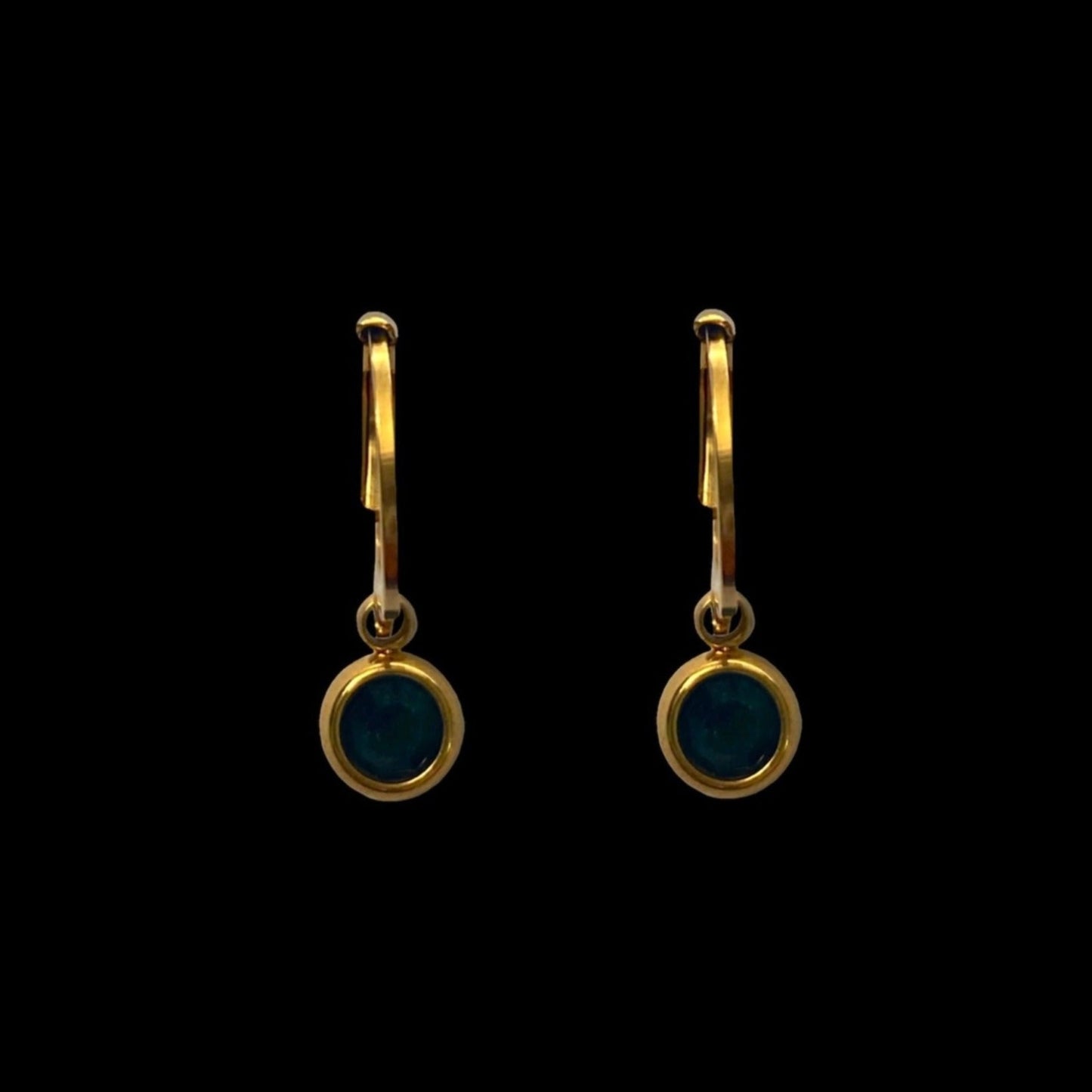 DAINTY DANGLE - EMERALD