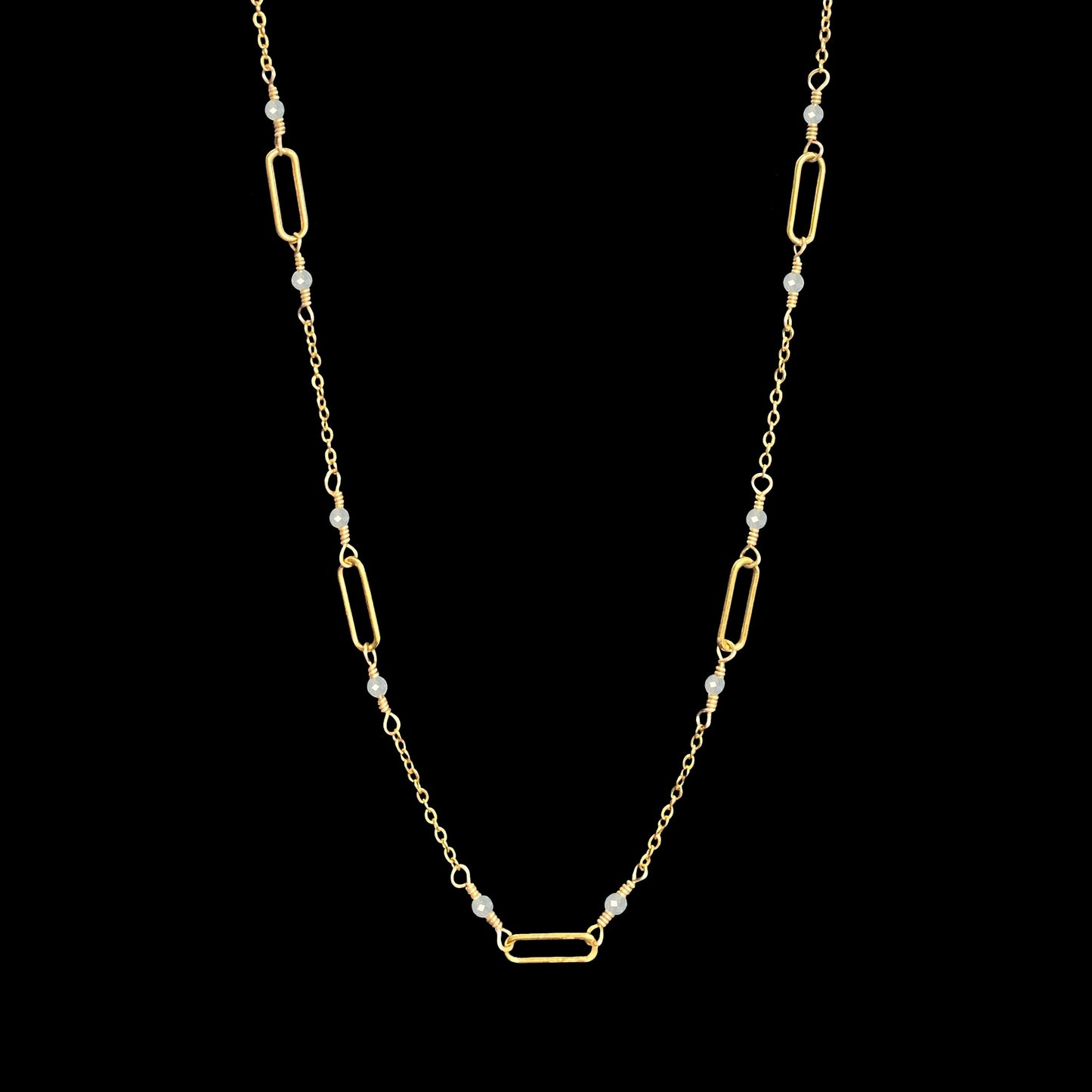 VELA NECKLACE  -  AQUAMARINE