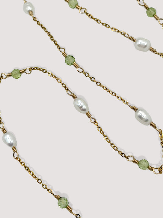 CASSIOPEIA NECKLACE -  PEARL & PERIDOT