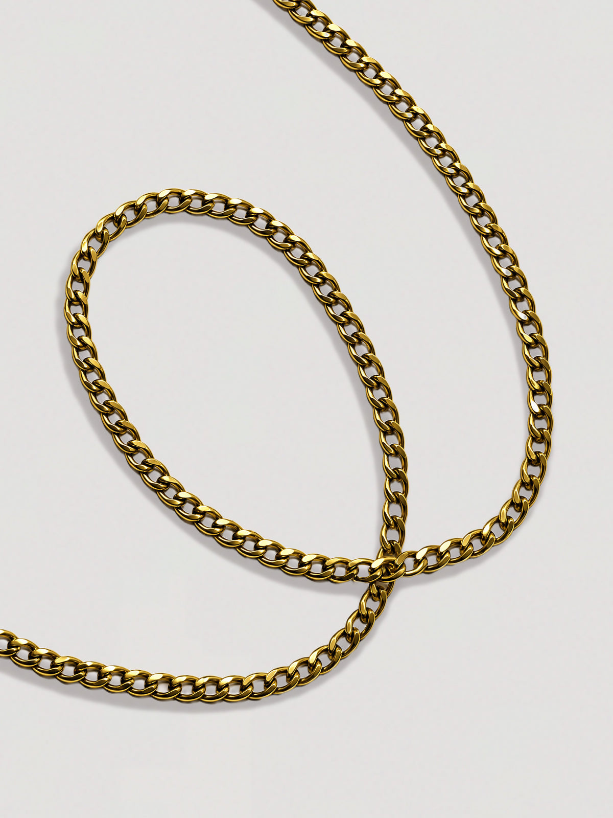 GOLD CURB CHAIN NECKLACE - 4MM