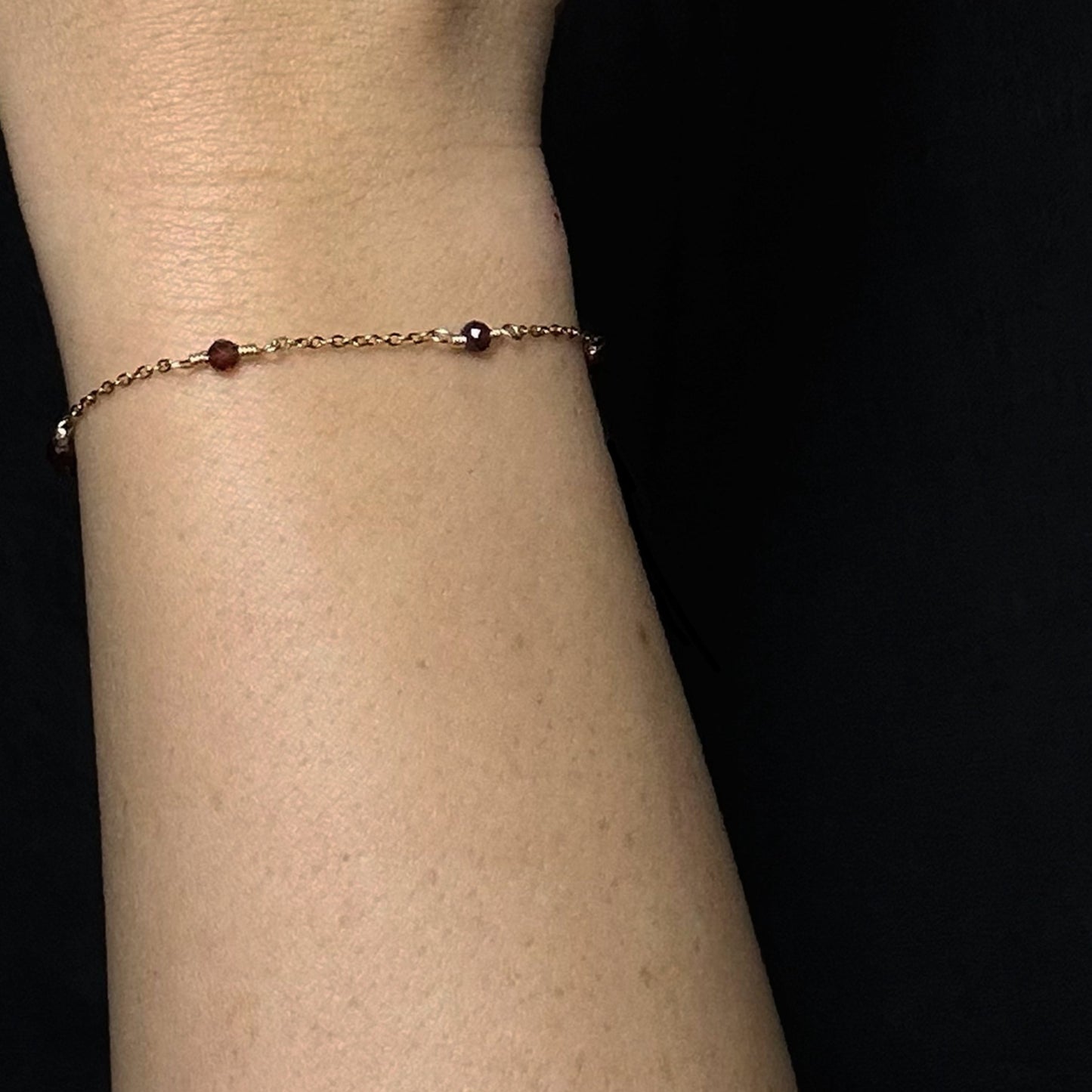 IZA BRACELET - ORANGE GARNET