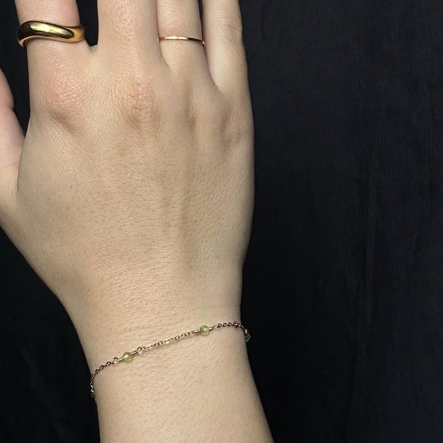 IZA BRACELET - PERIDOT
