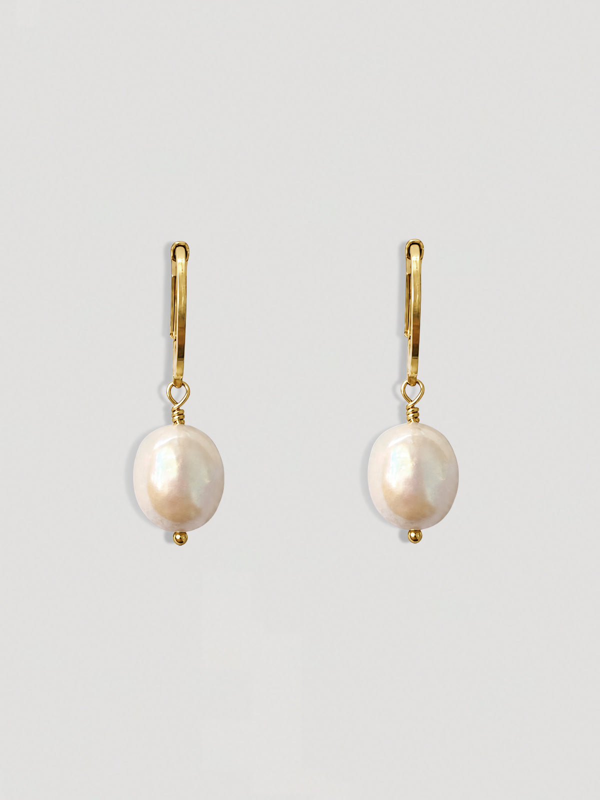 CLASSIC FRESHWATER PEARL EARRINGS - LARGE