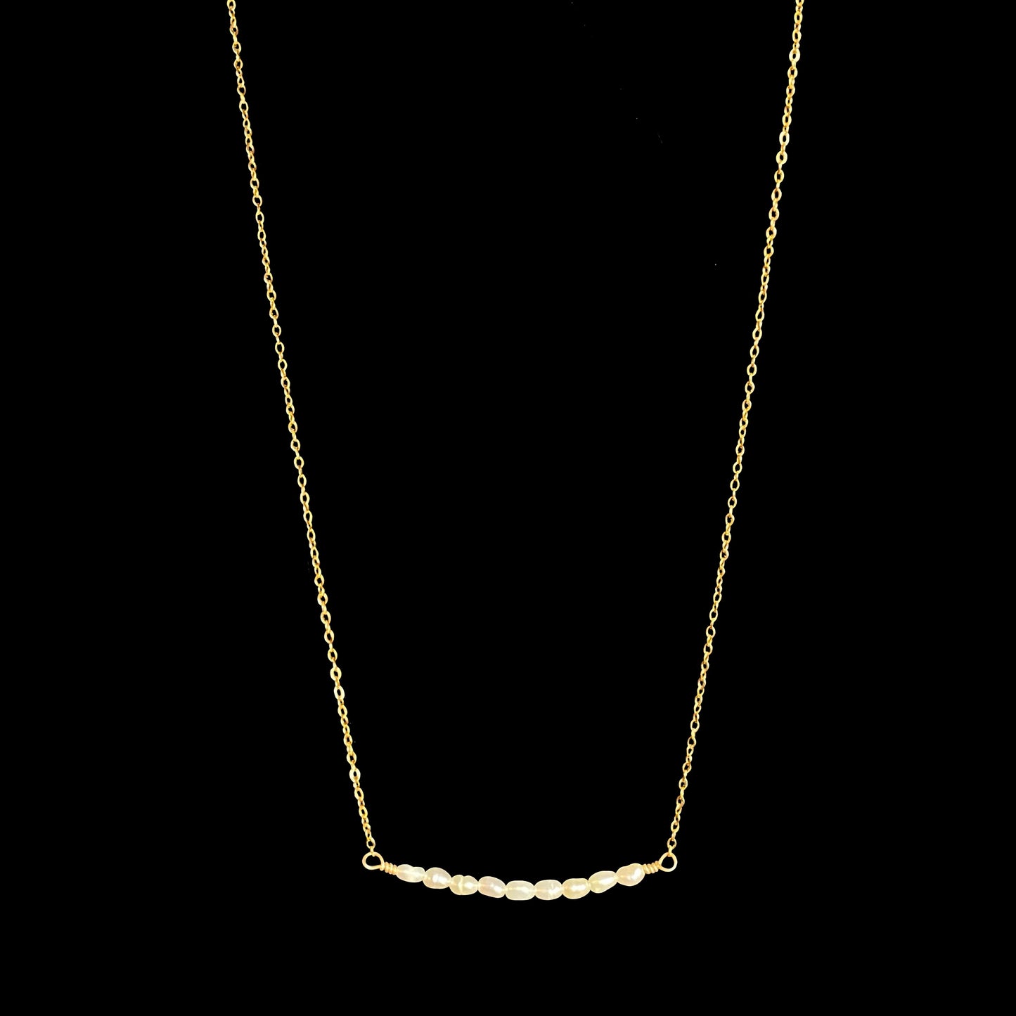 CIERLO NECKLACE - FRESH WATER PEARLS
