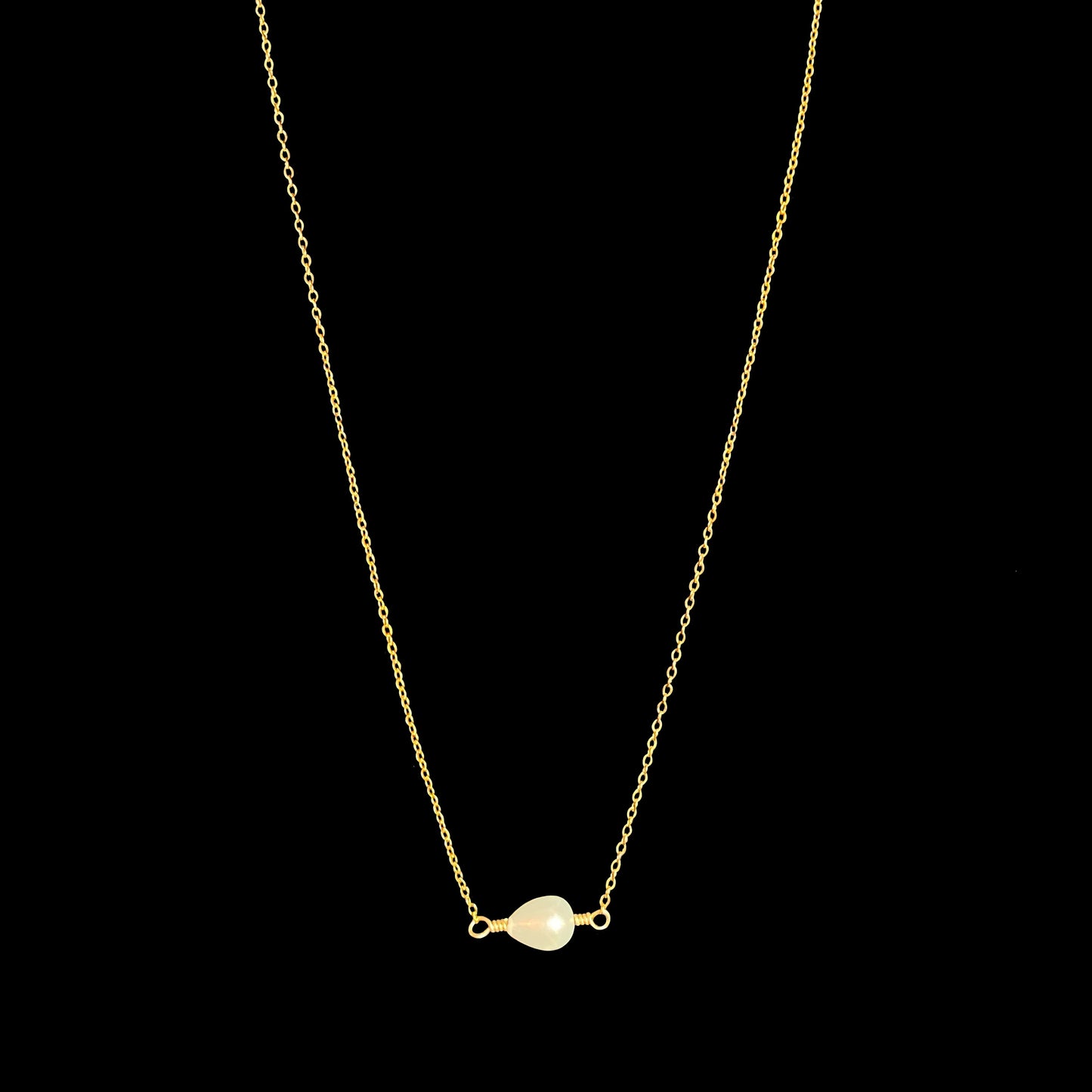 SINGLE PEARL NECKLACE