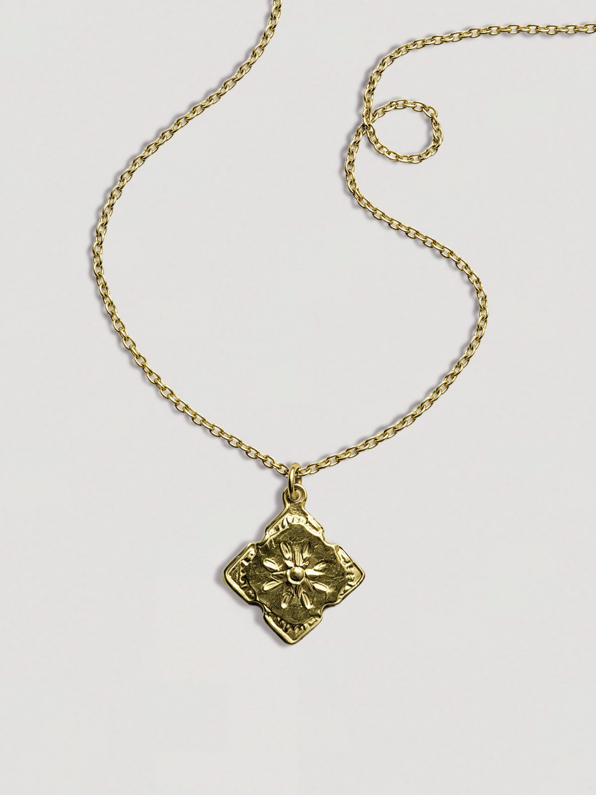 SQUARE PENDANT