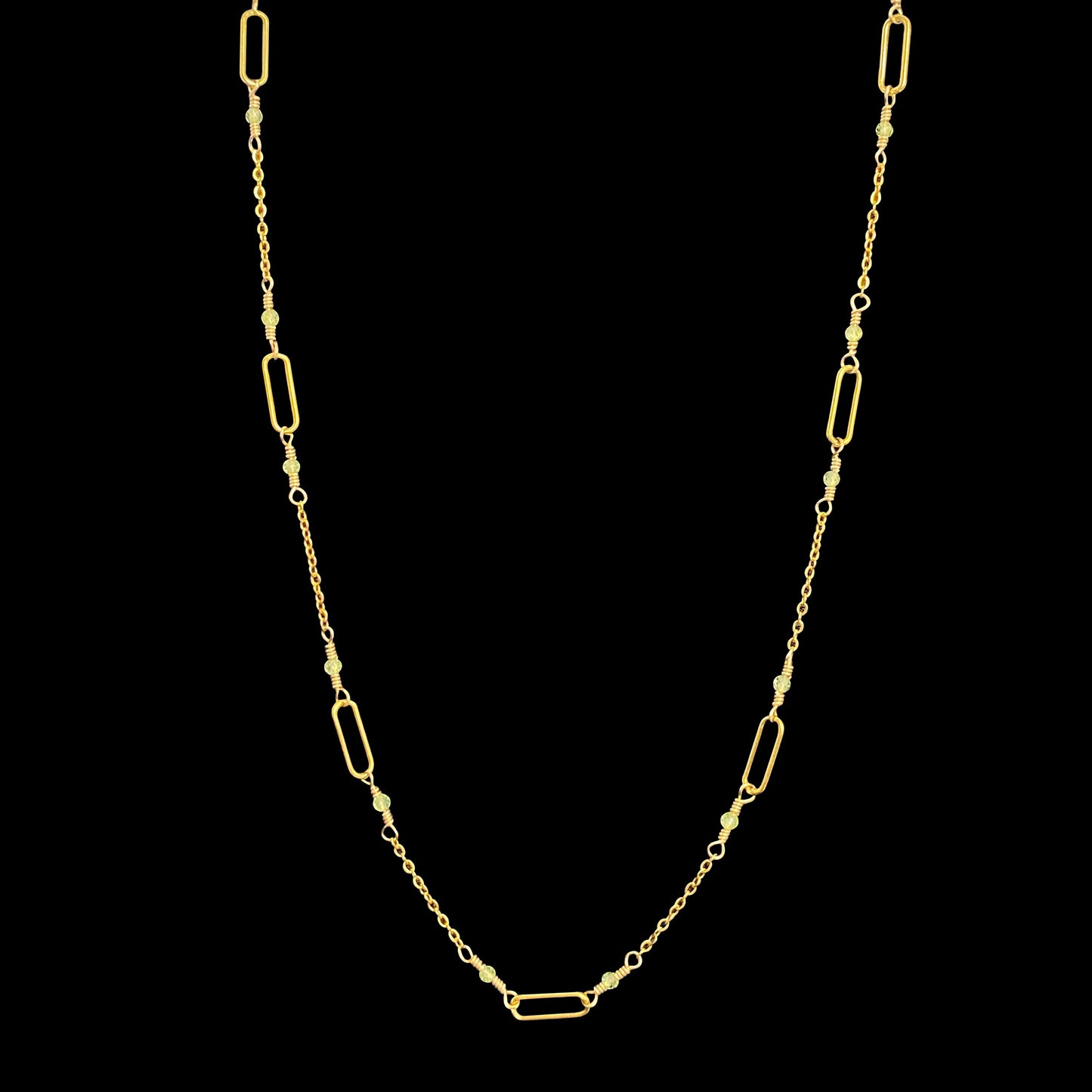 VELA NECKLACE - PERIDOT