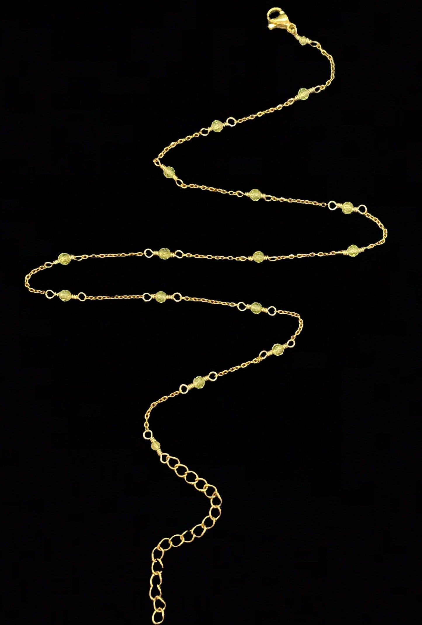 IZA NECKLACE - PERIDOT
